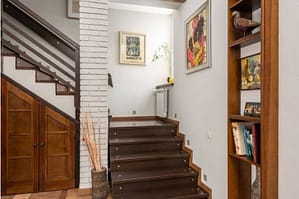 farmhouse staircase decor ideas